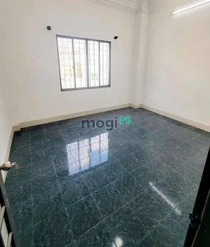 Góc 3/2 - 223 Tôn Thất Hiệp Q11, (4X14M 3L St 7Pn, 4Wc)