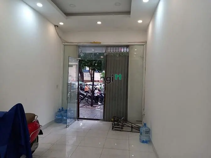 Cần Cho Thuê Mặt Bằng 3,3X12M 20Tr/Th Mặt Tiền Sầm Uất Võ Thị Sáu, Q1