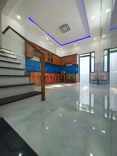 🆘Chính Chủ Gửi Bán Nhà 3 Tầng Xây Mới,Mặt Tiền Đường Trần Văn Mười