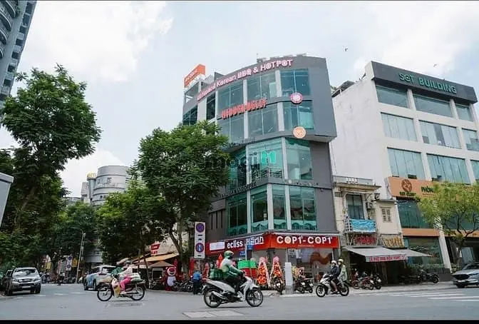 Cafe - Spa Góc 2Mt 138 Yersin. Dt: 20X5M, Kc: Trệt 4 Lầu Tm. Giá: 150T