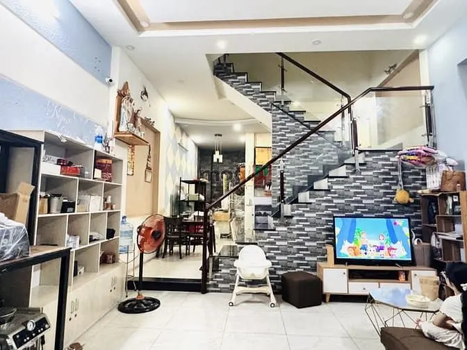 Bán Nhà Đs 8 Linh Xuân - 3 Tầng - 60M2 -Hoàn Công - Thủ Đức