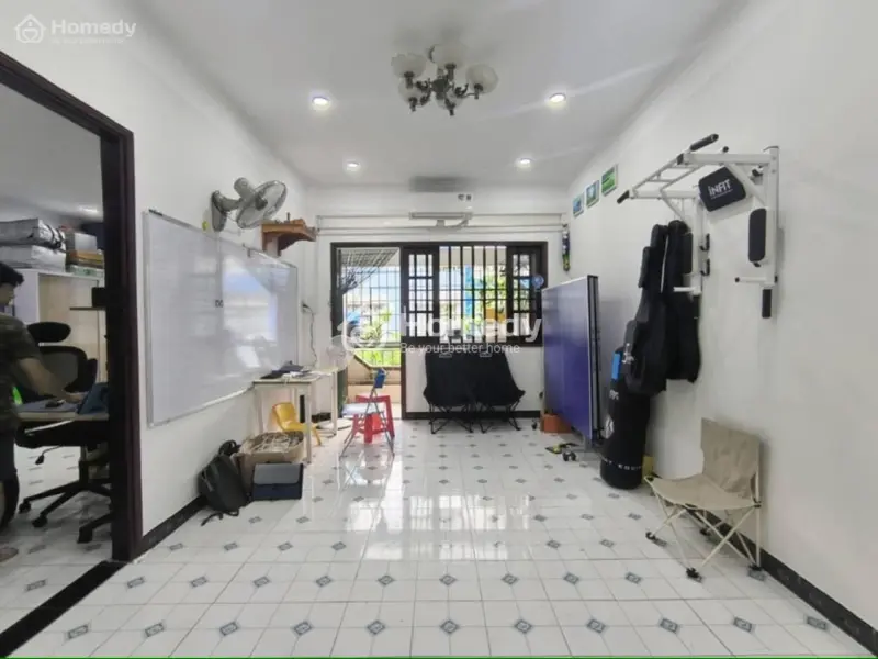 Chung Cư Trần Quốc Thảo, P6, Q3: 74M2, 2Pngủ, Máy Lạnh, 9Tr5/Tháng