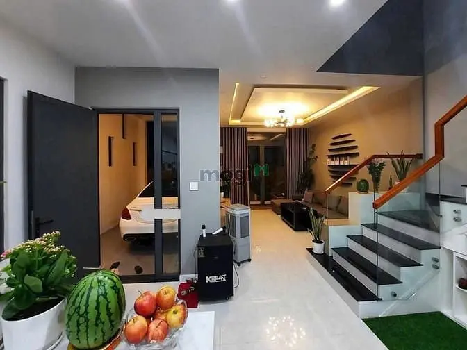 Nhà 2 Lầu Rộng Rãi Có Hồ Bơi Mặt Tiền Đường Tỉnh 925, Cần Thơ - 5.9Ty