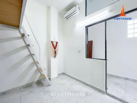 Vừa Trống Ra 1 Căn Thoáng Siêu Xinh Gần Bệnh Viện 175, Đh Công Nghiệp