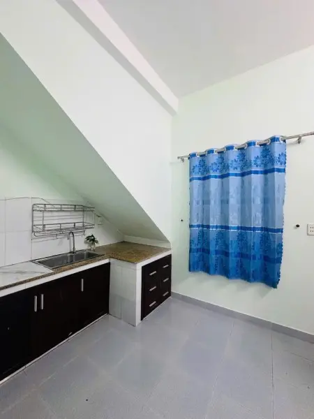 Cho Thuê Nhà Gần Trường Tiểu Học Nguyễn Thái Sơn, Chợ Tân Định , Bệnh Viện