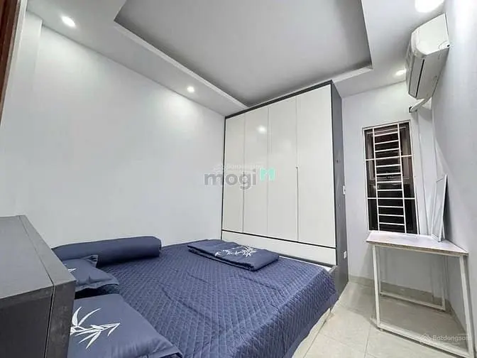 Cơ Hội Hiếm – Nhà 3 Tầng Ngay Chân Ga Tàu Điện Quang Trung