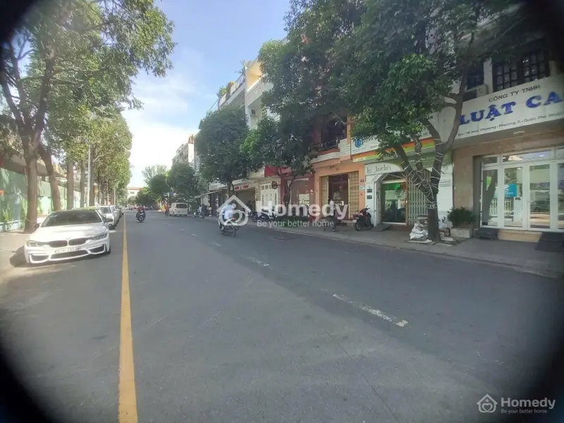 Mt Hoa Phượng, Phố Ẩm Thực Phan Xích Long, Dt 4X18, 4 Tầng, Giá 25,5 Tỷ