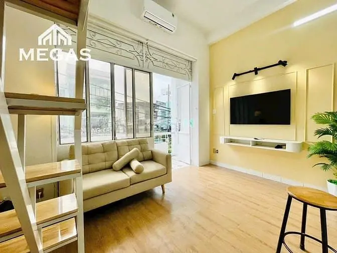 Duplex Ban Công- Ngay Đh Công Nghiệp - Full Nội Thất