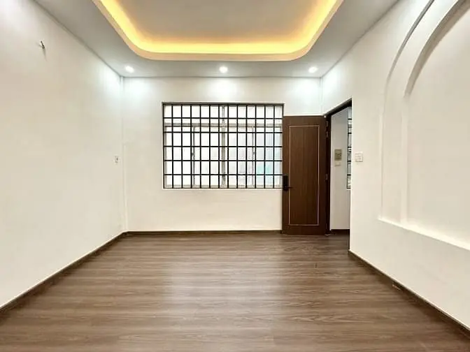 Bán Nhà Ngang 12M -Sát Mt Nguyễn Duy Dương-P3-Q10 - 4 Tầng