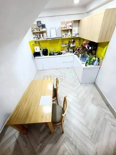 [Chợ Bàn Cờ] Bán Nhà 5 Tầng Hxh 10M –Kinh Doanh Sầm Uất –Chỉ 10,05 Tỷ