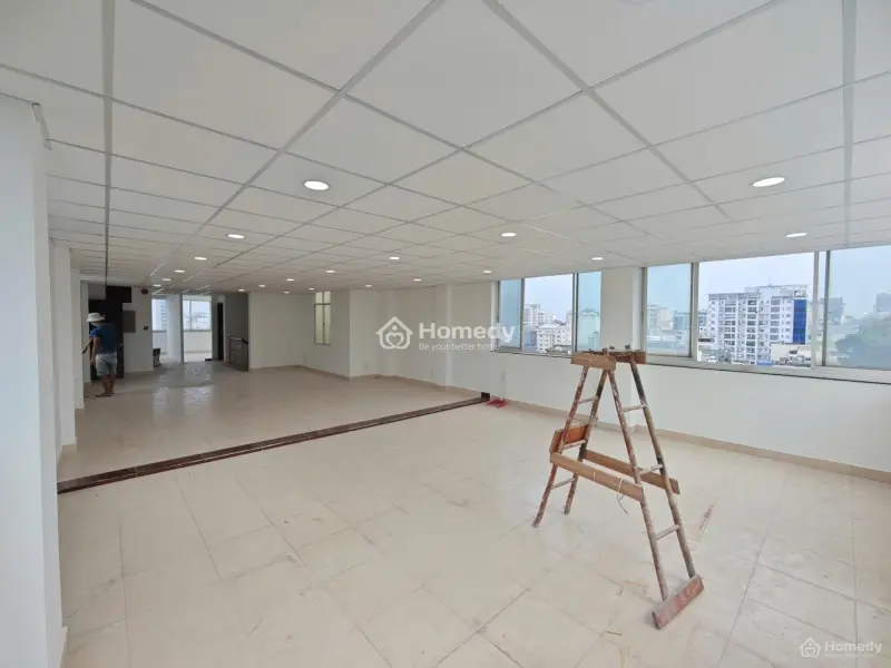 Cho Thuê Văn Phòng Sàn 110M2 View Kính Siêu Hot Khu Vực Quận 3