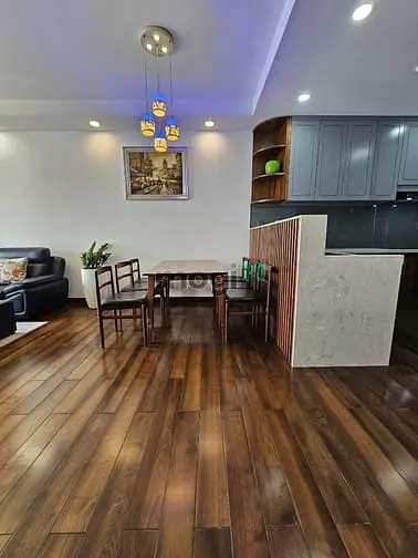 Bán Chung Cư Gold View - 80M2 2Pn2Wc - Giá 7,5 Tỷ