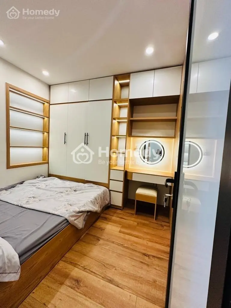 Tập Thể Tầng 2-Vị Trí Trung Tâm-1 Bước Ra Phố -Tiện Ích Xung Quanh Đầy Đủ