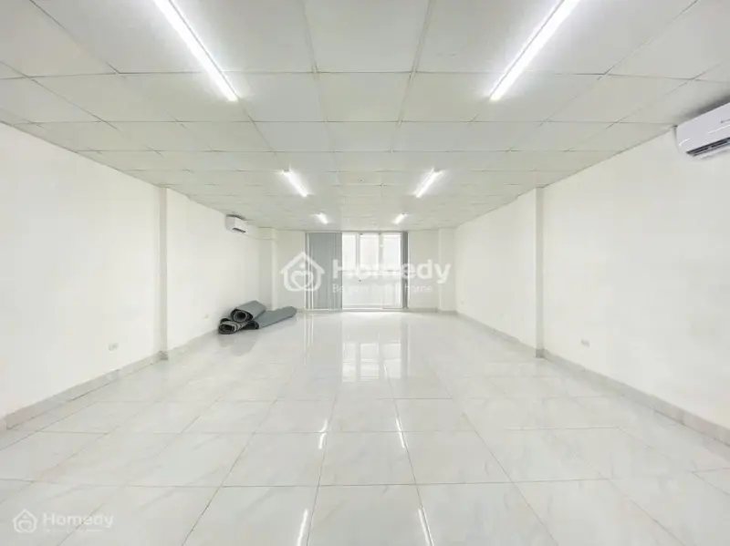 Cho Thuê Văn Phòng Nguyễn Xiển, Diện Tích 70 M2, Điều Hoà Đầy Đủ, Vị Trí Gần Ngã Tư Nguyễn Trãi