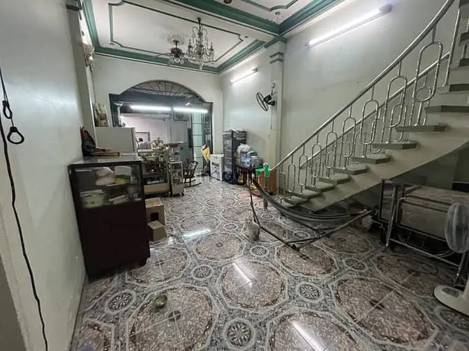 Ngay Cv Hoàng Văn Thụ 4.1M X 14M - 3 Tầng Hẻm Xe Hơi Chỉ 10.9 Tỷ