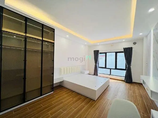 Nhà Mới Lô Góc Bùi Xương Trạch - 5 Tầng 31M2 , Mt 3,5M , 8,3 Tỷ