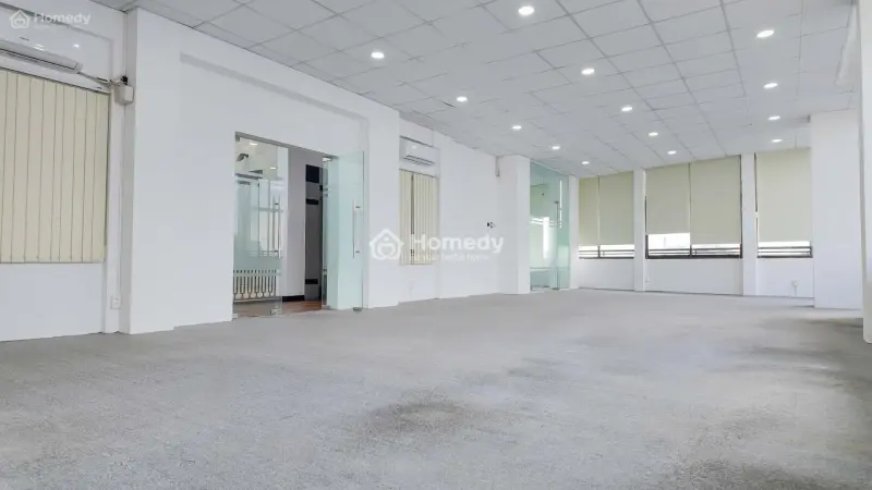 Cho Thuê Sàn Vp 126M2 View Kính Sáng, Nhiều Cửa Sổ Thông Tháng Góc 2 Mt Khu Sân Bay Tân Sơn Nhất