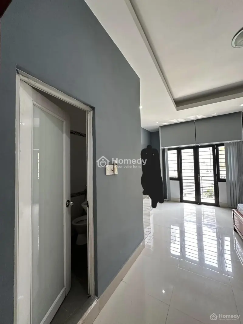 Cho Thuê Phòng Trọ Phan Xích Long Giá Rẻ Có Ban Công