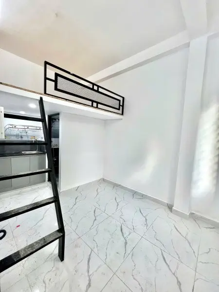 Phòng Gác Mới Khai Trương – Ban Công Riêng, Thoáng Mát Ngay Trung Tâm Bình Thạnh