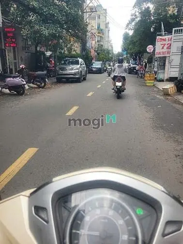 Bán Nhà Nguyễn Cửu Vân,4.2X16M (Nh 5.2M),1 Trệt,1 Lầu,2Pn,2Wc,7.45