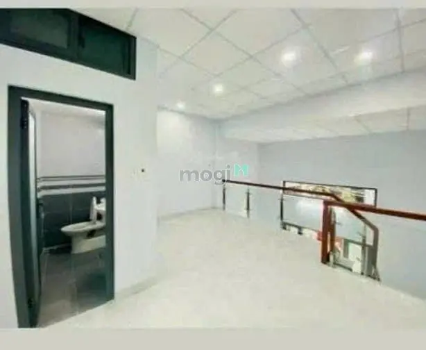 Bán Gấp Nhà Quận 2-2 Tầng- Mới Đẹp-Hẻm Rộng-Sổ Hồng Riêng Sang Tên Nga