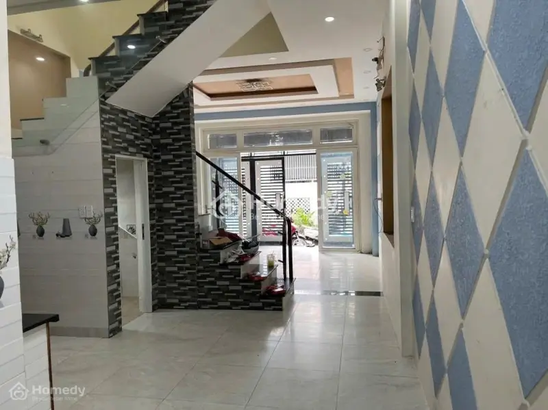 Nhà 3 Tầng Gần Làng Đại Học Thủ Đức - Giá 4.95 Tỳ