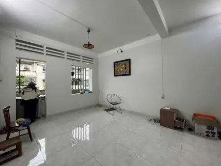 C/C Trần Quốc Thảo, P6, Quận 3 Chỉ 9,5Tr Căn 2P Ngủ, Ban Công