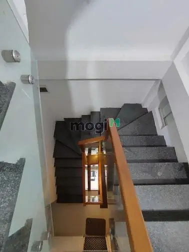 Hồ Tùng Mậu - 20M Ra Ngõ Ô Tô - 2 Thoáng - Dt: 32M2, 5T - 8.5 Tỷ