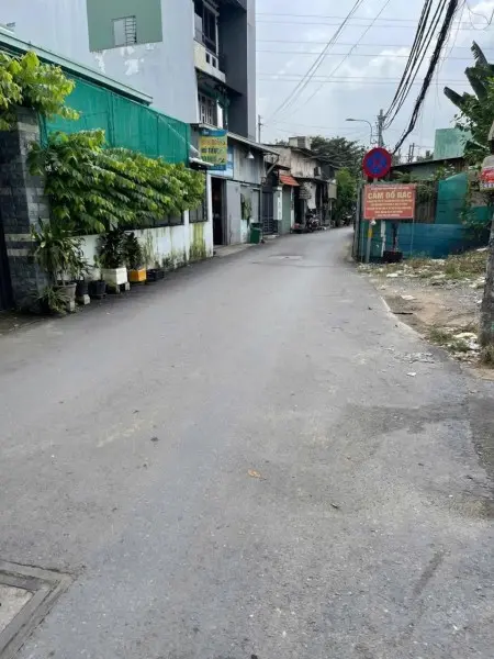 Cho Thuê Phòng Trọ, Gần Chợ, Gần Trạm Xe Buýt, Gần Đường Phạm Văn Đồng