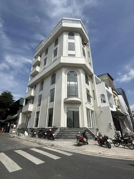 Cho Thuê Tòa Nhà Mặt Tiền – Hầm + 6 Tầng + Sân Thượng – Vị Trí Siêu Đẹp - Gò Vấp