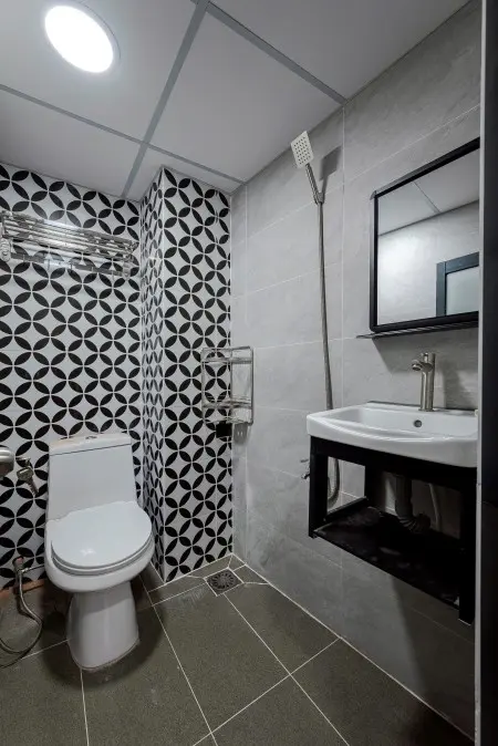 Cho Thuê Căn Studio Full Nội Thất Có Ban Công Tại Đường Âu Cơ, Tân Bình.