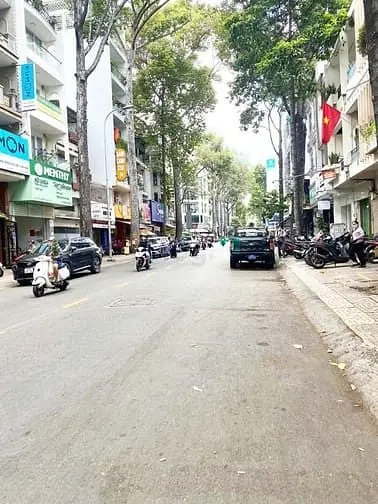 Hàng Hiếm - Toà Nhà 6 Tầng Vị Trí Rất Đẹp Mặt Tiền Trần Bình Trọng Q.5