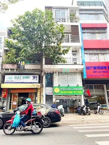 Hàng Hiếm - Toà Nhà 6 Tầng Vị Trí Rất Đẹp Mặt Tiền Trần Bình Trọng Q.5
