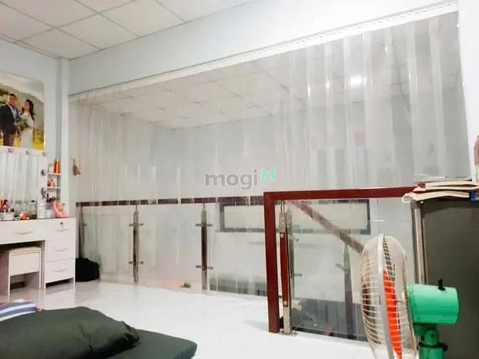 Bán Gấp Nhà Quận 2-2 Tầng- Mới Đẹp-Hẻm Rộng-Sổ Hồng Riêng Sang Tên Nga