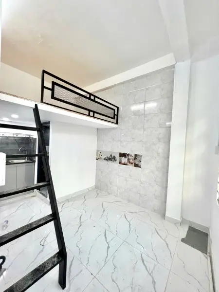 Phòng Gác Mới Khai Trương – Ban Công Riêng, Thoáng Mát Ngay Trung Tâm Bình Thạnh