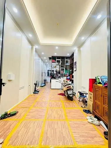 Nhà Đẹp Long Lanh Ngõ Ngọc Thuỵ, Giá 8.15 Tỷ, 40M2X5T, Ảnh Thật