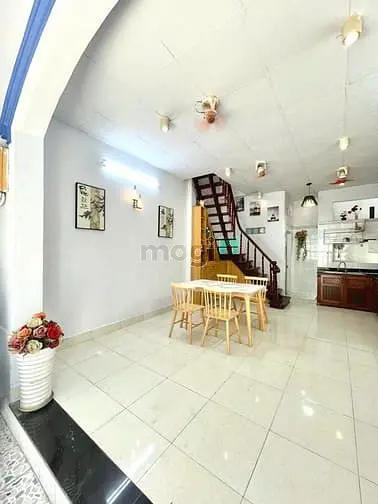 6065877 ảnh đại diện 1