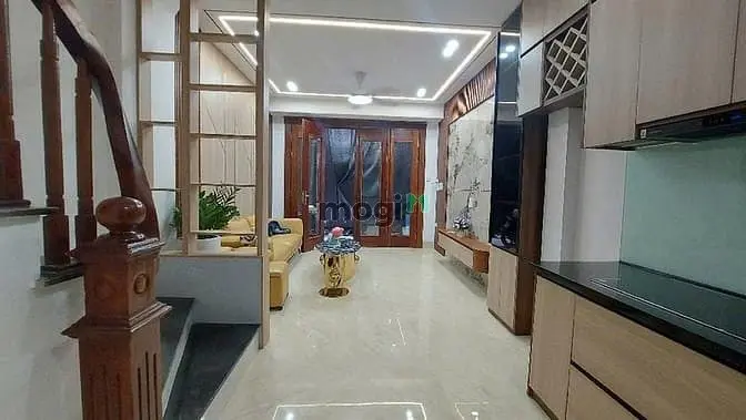 Nhà Mới Đẹp Bùi Xương Trạch 6 Tầng 30M2 , Mt 3,7M , Full Nội Thất