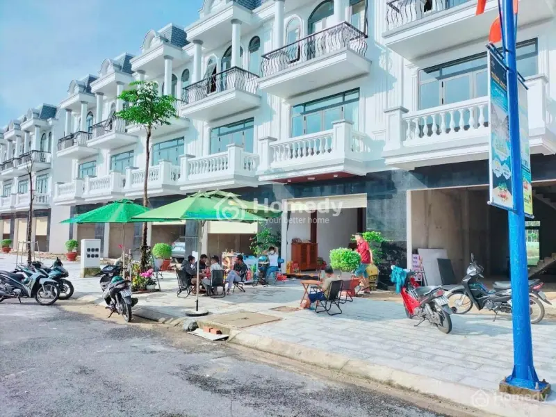 Nhà Phố 1 Trệt 2 Lầu Ngay Khu Nhà Ở Chuyên Gia Tại Trung Tâm Bàu Bàng