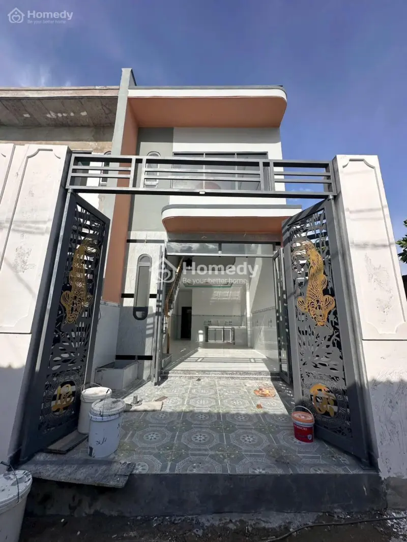 Nhà 1 Trệt 1 Lầu(4X10)Nở Hậu Làm Ăn Thuận Lợi Ngay Gần Cầu Lớn Hóc Môn Giá Chỉ 355Tr