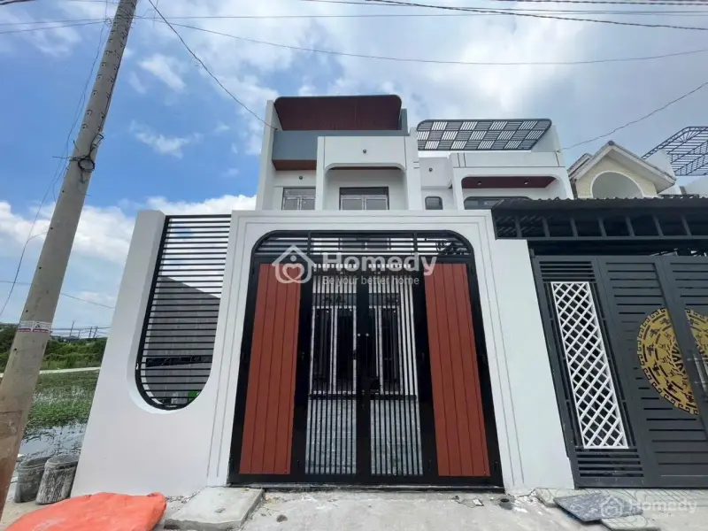 Chính Chủ Cần Tiền Bán Nhanh Nhà 1 Trệt 1 Lầu(5X20) Ngay Cầu Lớn Hóc Môn Giá 695Tr