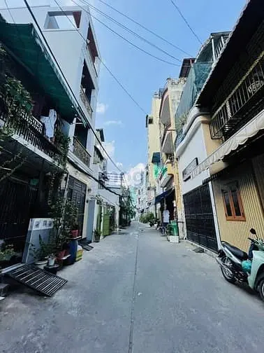 Bán Nhà Hxh Cmt8 - Q.10 - 45M2 - 3Pn 4Wc - Giá 8,5 Tỷ