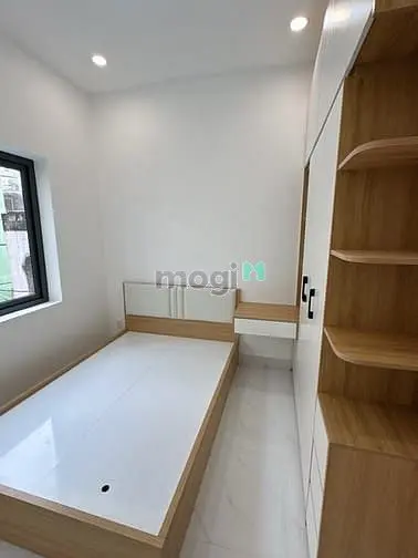 Bán Nhà Hoàng Diệu, 3.6X10M (Nh 7M), 5 Tầng, 5Pn, 3Wc, 8.1 Tỷ, Tl