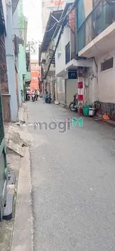 Bán Nhà Phố Đường Hoàng Văn Thụ, Phường 04, Quận Tân Bình, Hồ Chí Minh