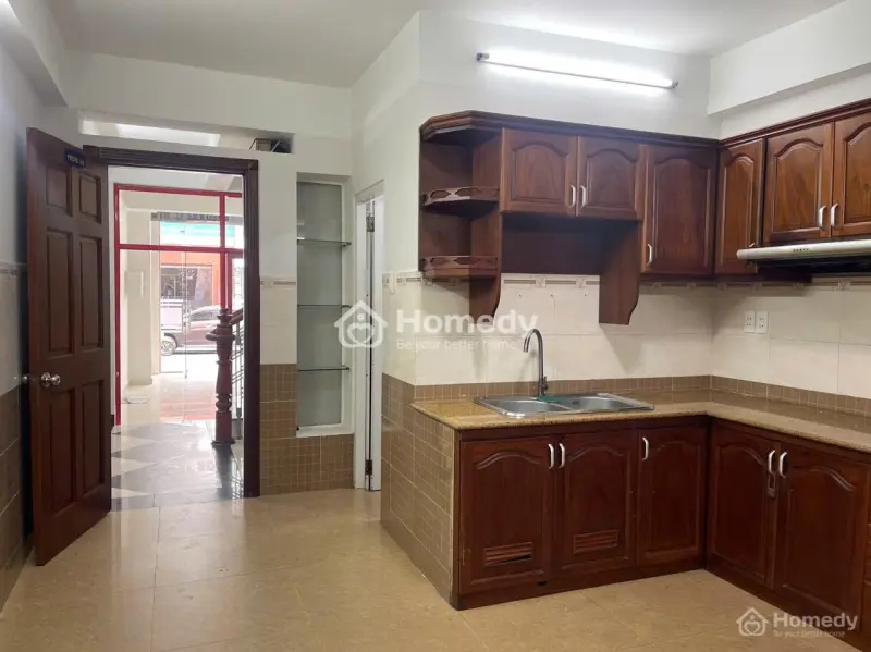 Cho Thuê Nhà Mặt Tiền Đường Huỳnh Văn Bánh, Phú Nhuận Tiện Ở Và Kinh Doanh Với 7Pn, 8Wc Và 1 Mbkd