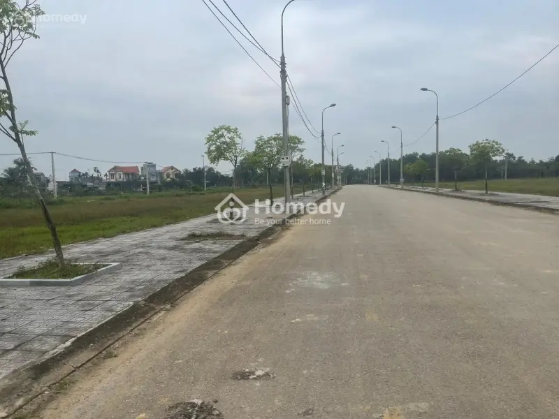 Bán 4 Lô Quốc Lộ 47 Trung Tâm Phố Đà Chợ Đà 300M.