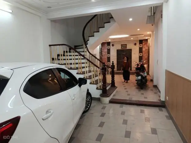 Bán Nhà Mặt Ngõ Phố Quan Nhân Oto Tránh 65M2 6 Tầng 19 Tỷ