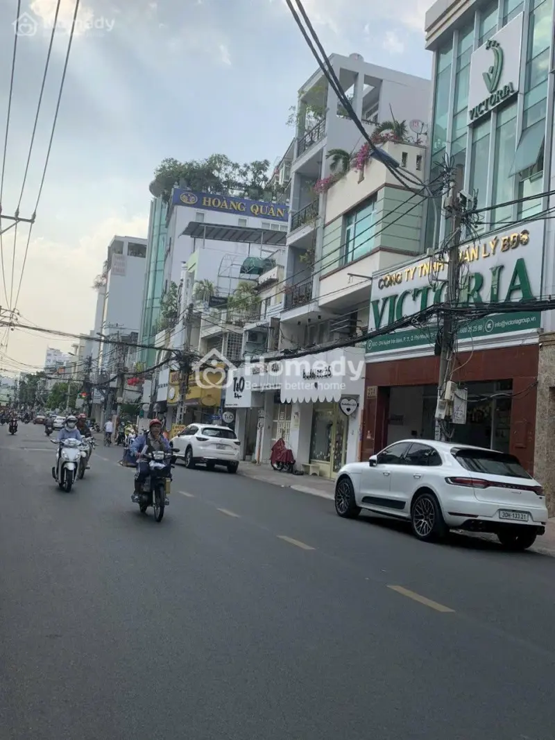 Cho Thuê Nhà Mặt Tiền Đường Huỳnh Văn Bánh, Phú Nhuận Tiện Ở Và Kinh Doanh Với 7Pn, 8Wc Và 1 Mbkd
