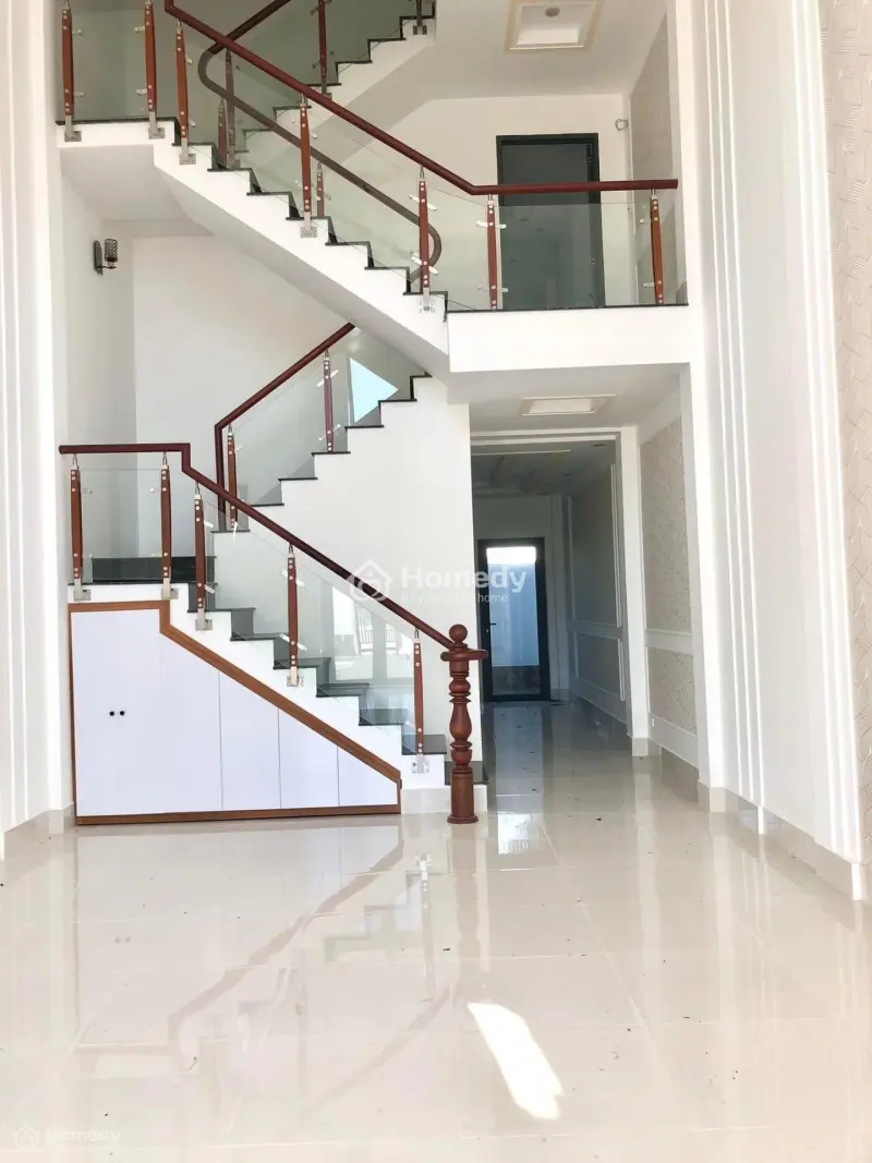 Cho Thuê Nhà 2 Tầng Có 3 Phòng Trong Kdc Phố Xanh, P.phú Tân, Tp.bến Tre (Nay Là Vĩnh Long)