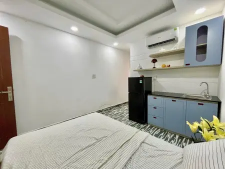 Phòng Cho Thuê Cửa Sổ Gần Chợ Tân Định - Ngay Trần Khắc Chân Q1